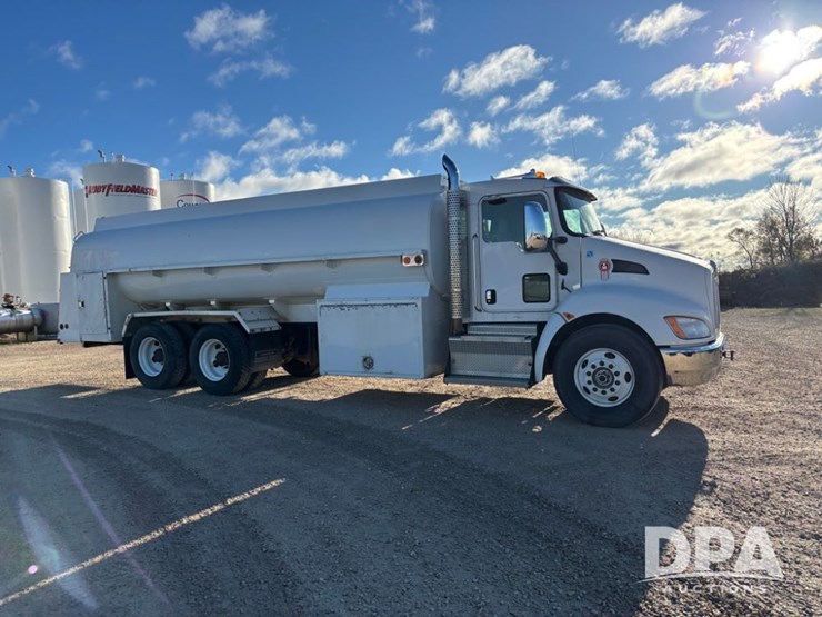 2013-unit-70-image-19