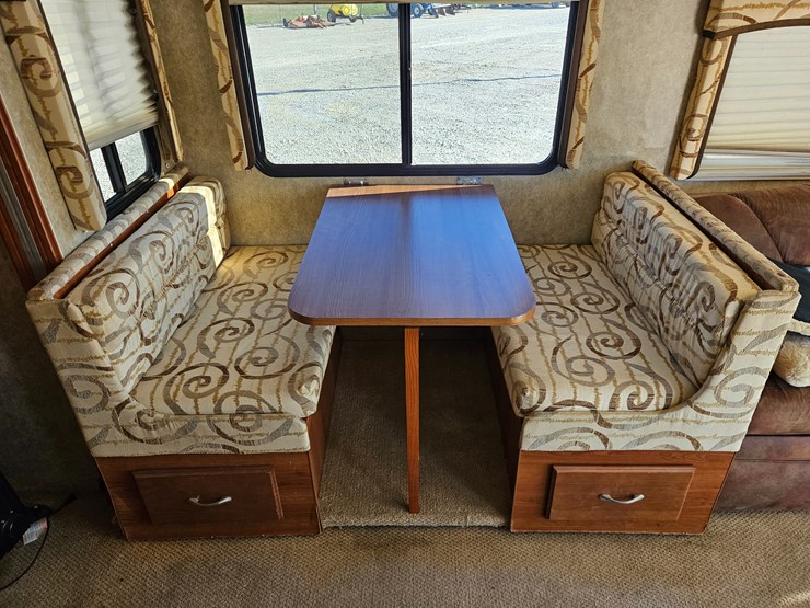 #22198-•-2007-georgie-boy-landau-motorhome-image-53