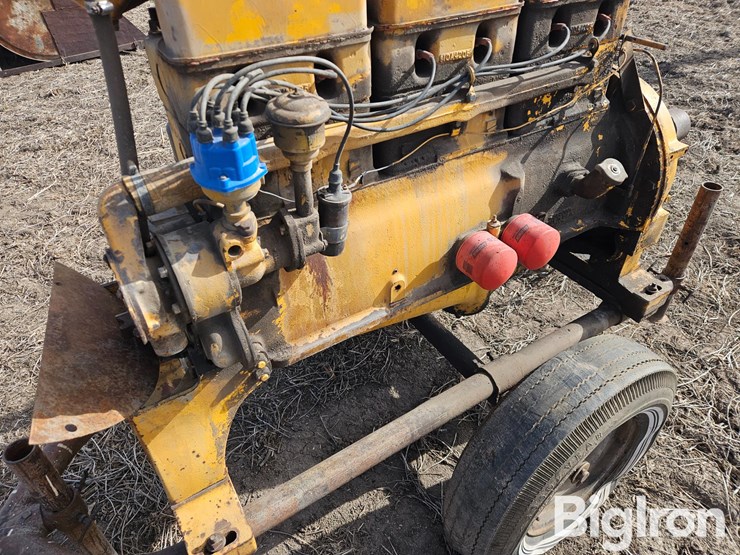 minneapolis-moline-425-a-6-cyl.-power-unit-image-18