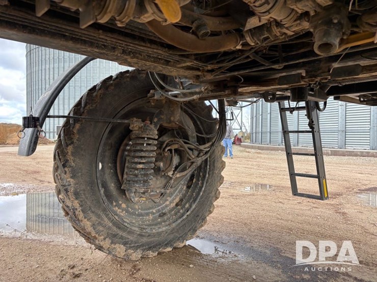 2014-case-ih-3016-image-38