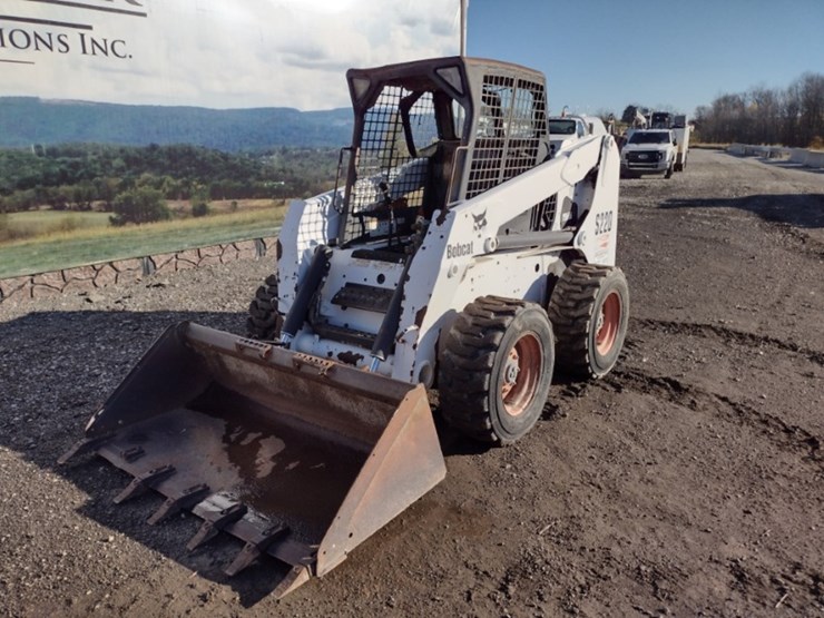 bobcat-s220-image-24