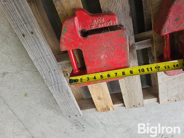 john-deere-suitcase-weights-&-farmall-wheel-weight-image-10