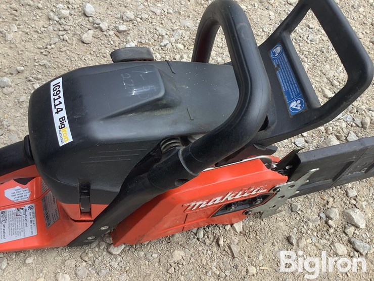 makita-chainsaw-image-11