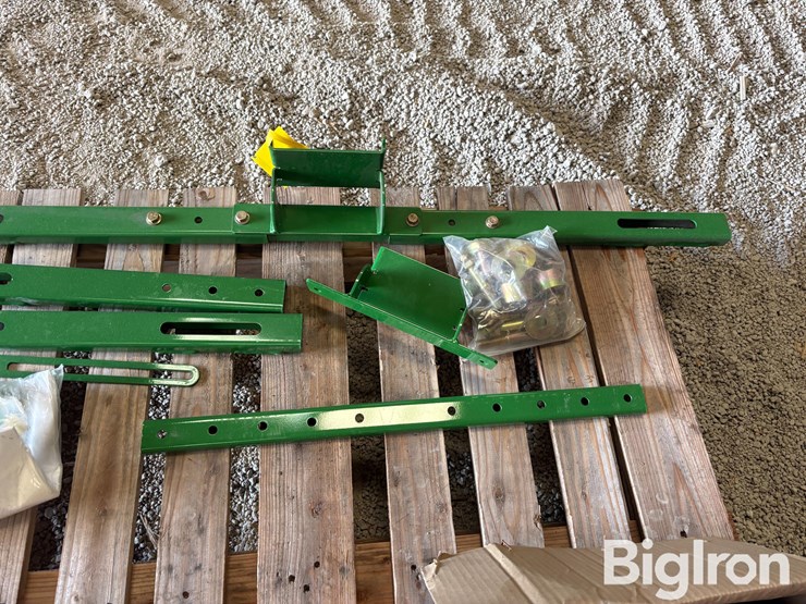 pallet-of-farm-support-image-14