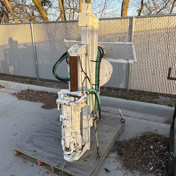 #4296 • Post Pounder Attachment