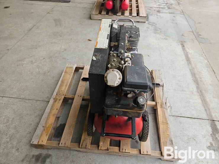 powermate-portable-gas-air-compressor-image-6