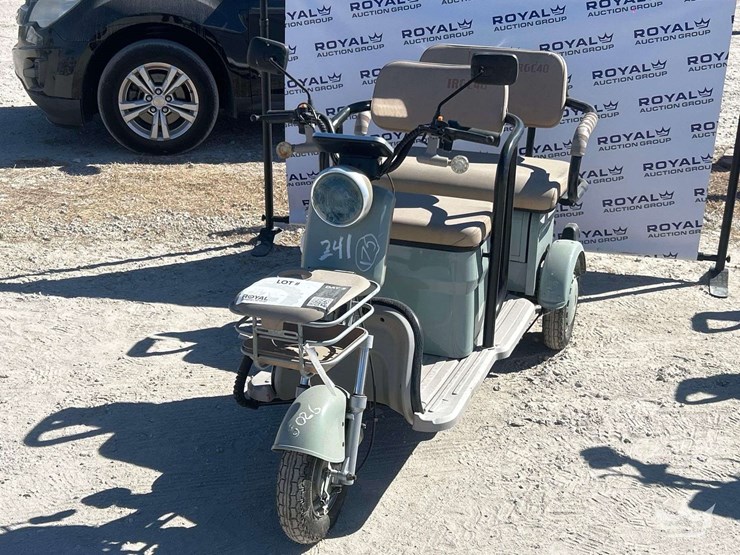 electric-tri-scooter-irgc40-image-1