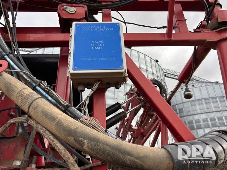 2014-case-ih-3016-image-51