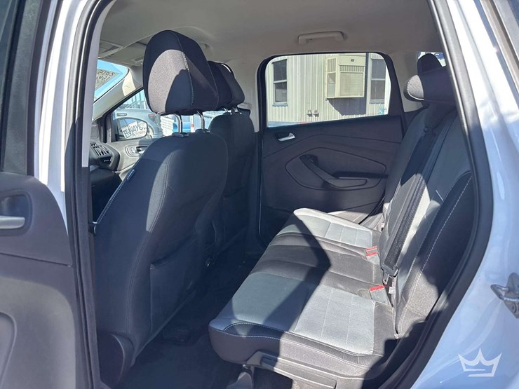 2015-ford-escape-image-20