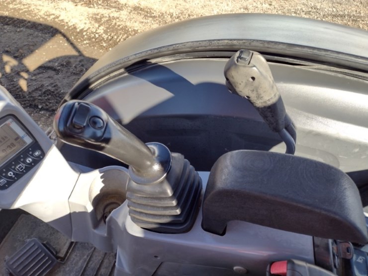 kubota-kx040-4-image-8