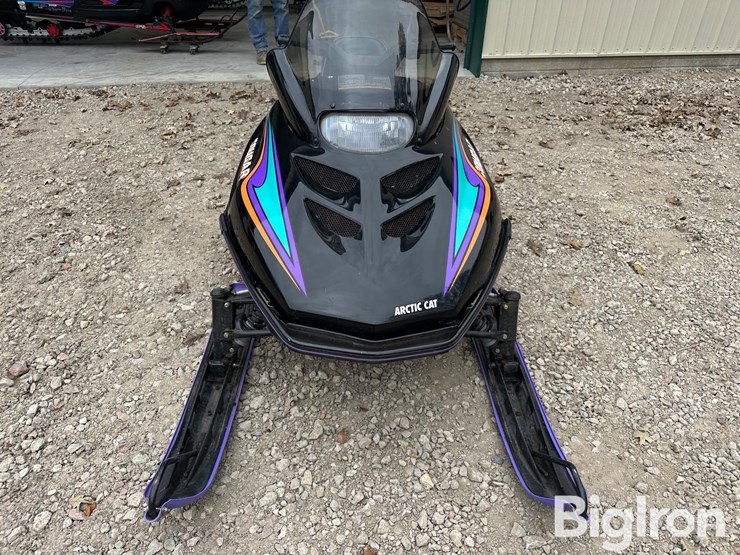 1995-caterpillar-550-image-2