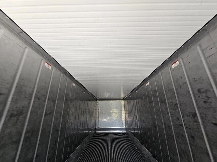 #22767-•-40'-refrigerated-container-image-15