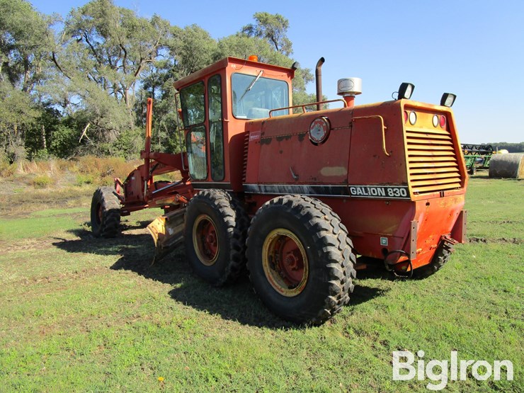 1981-galion-830-image-7