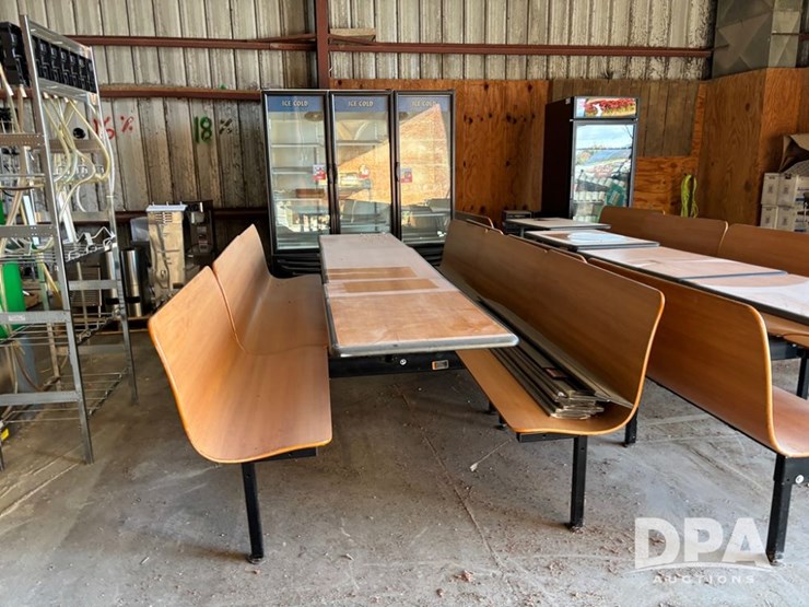 double-booths-(dr12592)-image-2