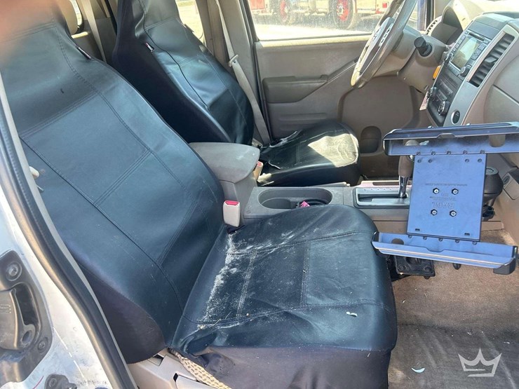 2015-nissan-frontier-image-23