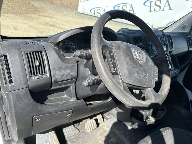 2016-ram-promaster-3500-image-27