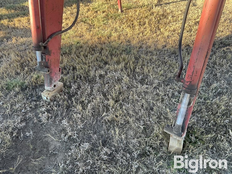 farmhand-f235-image-10