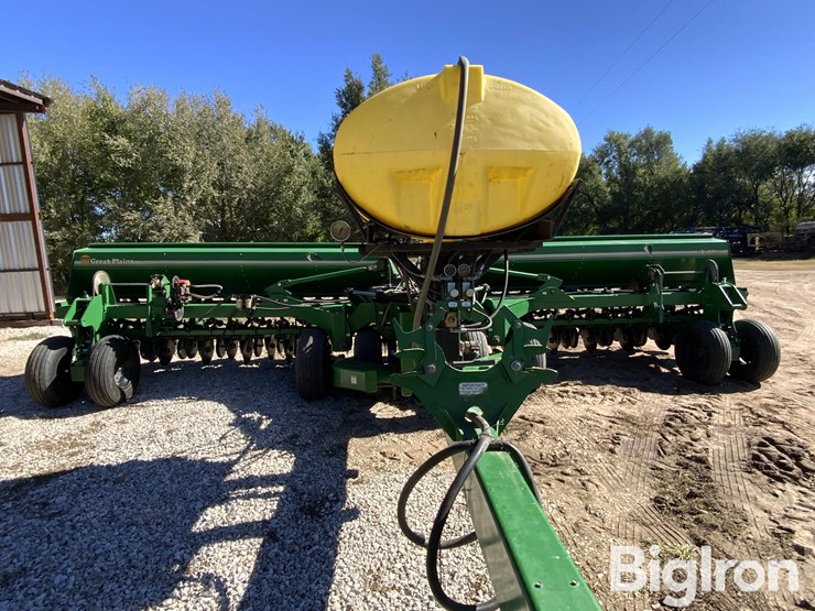 2014-great-plains-2s2600hd-image-3