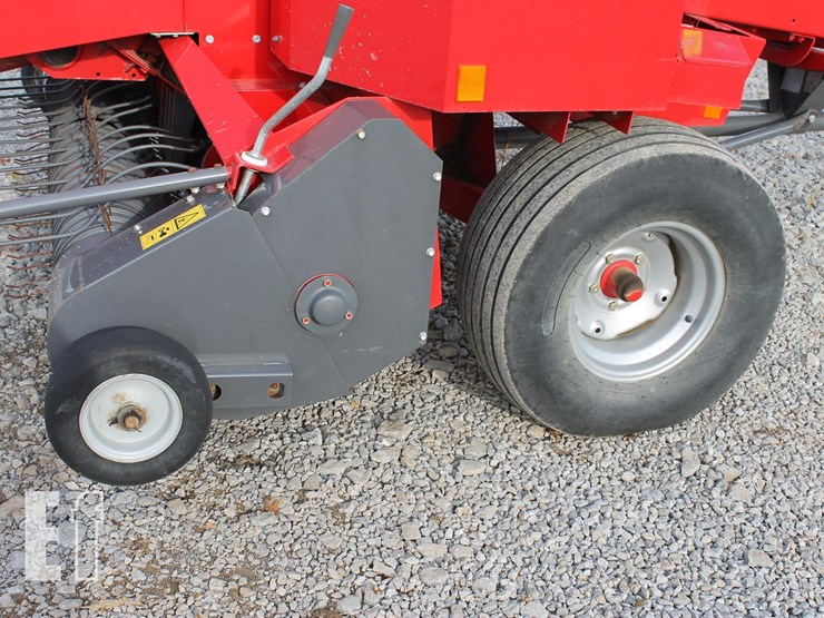 massey-ferguson-1840-image-9