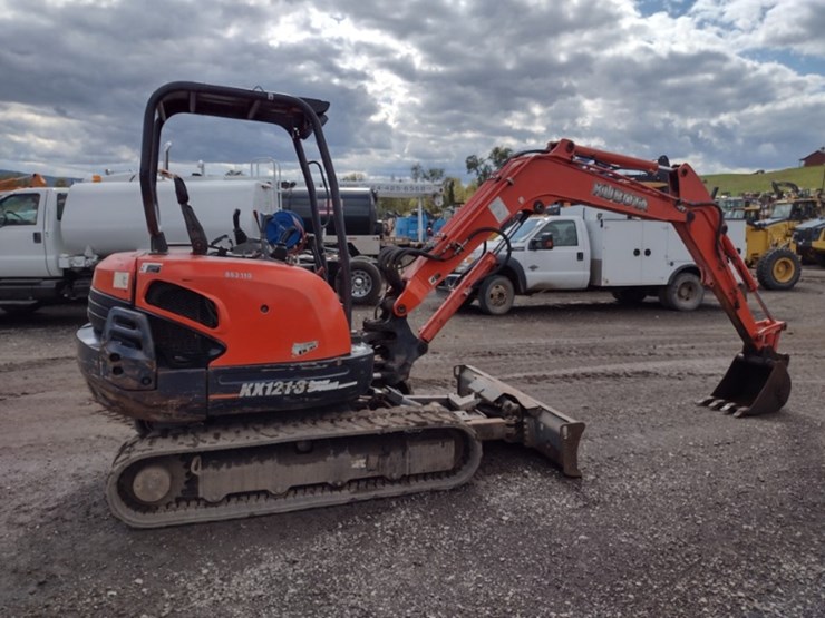 kubota-kx121-3-image-3