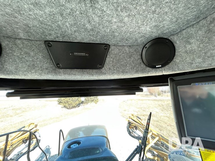 2016-ag-chem-rg1100b-image-97