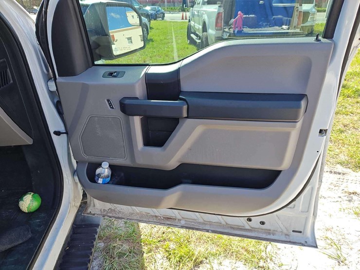 2018-ford-f150-image-23