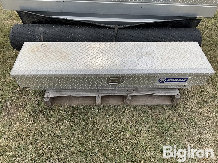 pickup-toolboxes-&-rubber-bed-mat-image-17