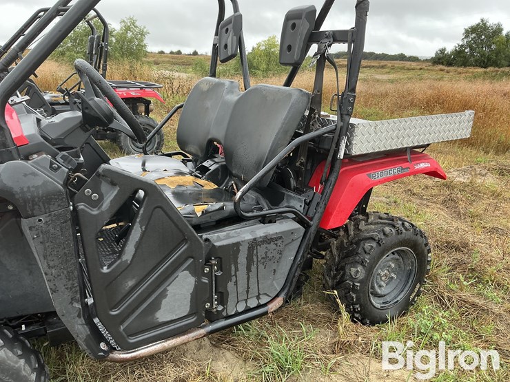 2015-pioneer-4x4-image-14