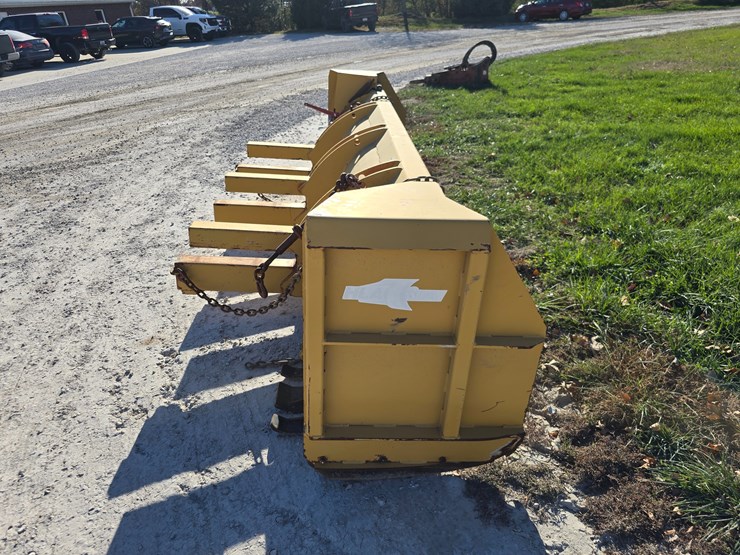 #22386-•-hla-4500-snow-pusher-image-6