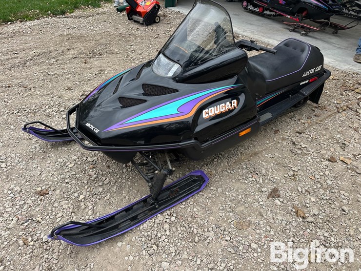 1995-caterpillar-550-image-1