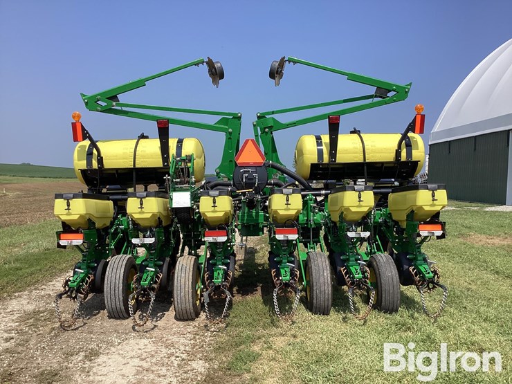 2019-john-deere-1765-image-6
