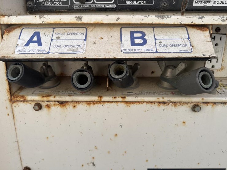 #1470-•-whisperweld-dlw-400esa4-towable-welder-image-18