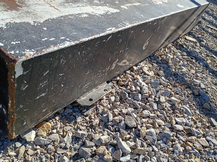 #22193-•-diesel-fuel-tank-image-13