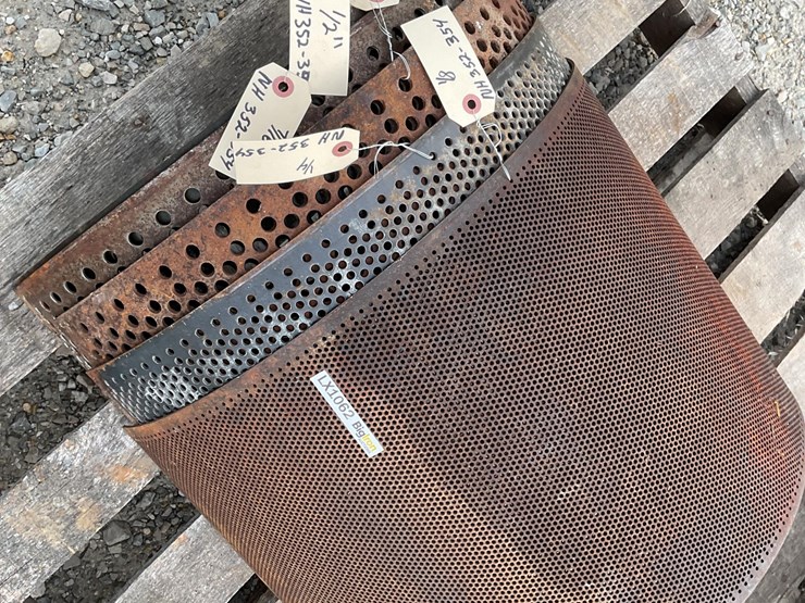 new-holland-352-image-3