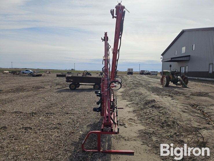 hiniker-century-60'-3-pt-sprayer-image-4