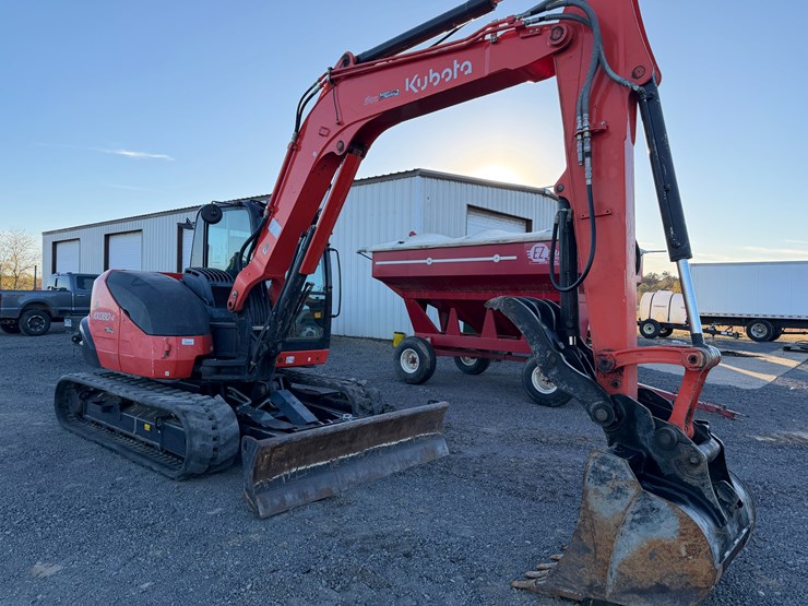 kubota-kx080-4-image-2