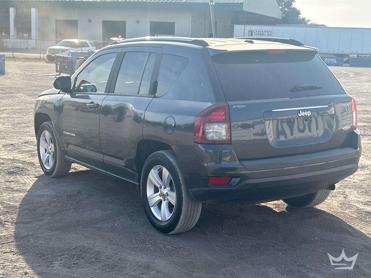 2015-jeep-compass-image-4