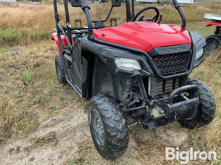 2015-pioneer-4x4-image-10