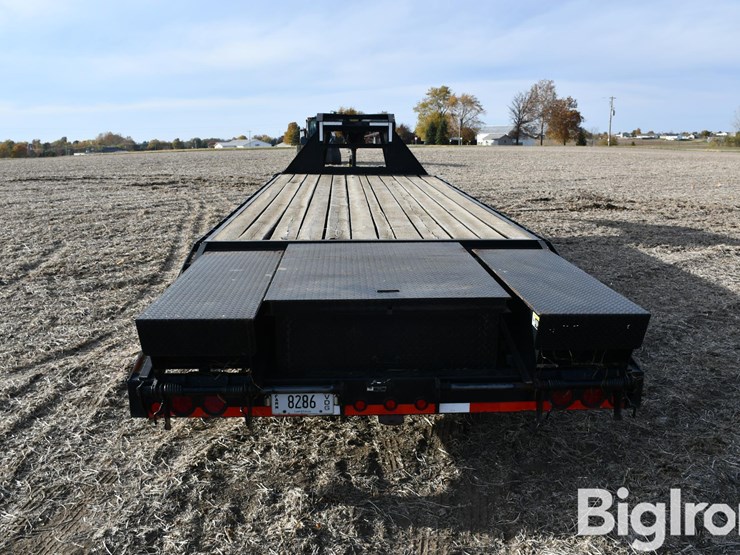 2012-load-trail-load-max-26'-t/a-gooseneck-flatbed-trailer-image-6