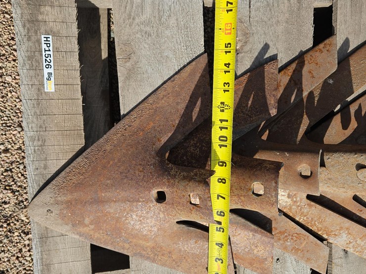 misc.-cultivator-sweeps-image-12