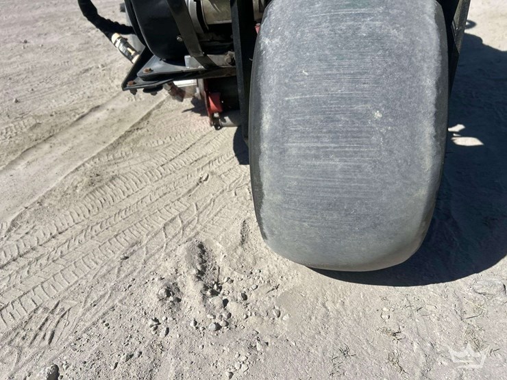 2017-jacobsen-3551-hours-image-19