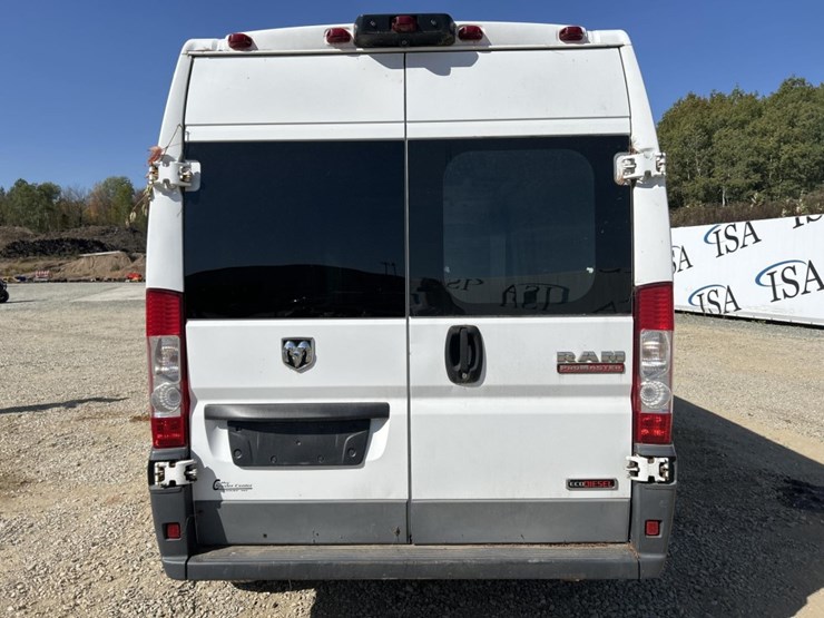 2016-ram-promaster-3500-image-4