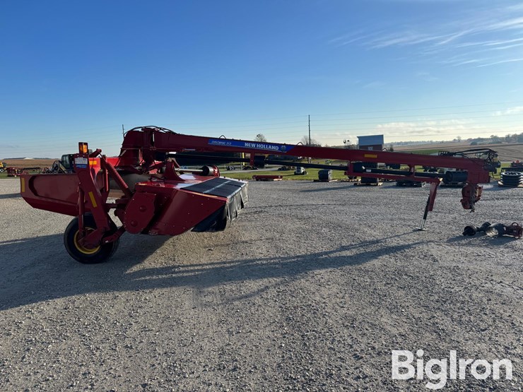 2017-new-holland-313-image-4