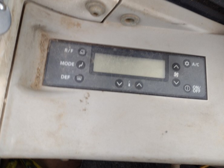 14-deere-50g-image-9