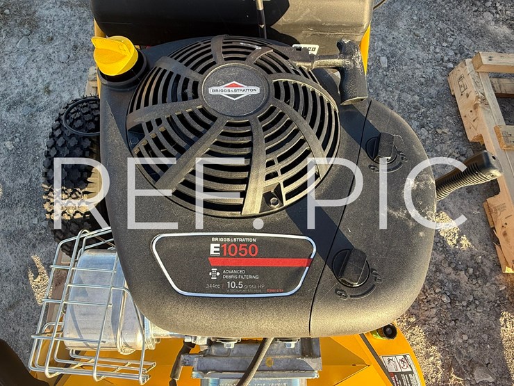 #27-•-unused-dewalt-dw33-walk-behind-zero-turn-mower-inv#32768-image-13