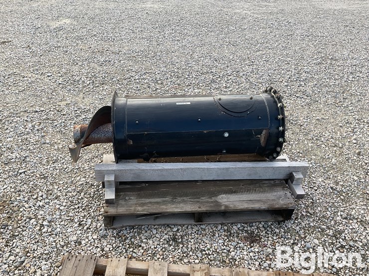 new-holland-36-image-2