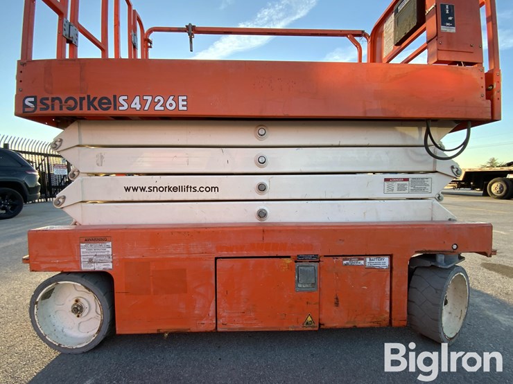 2017-snorkel-s4726e-image-12