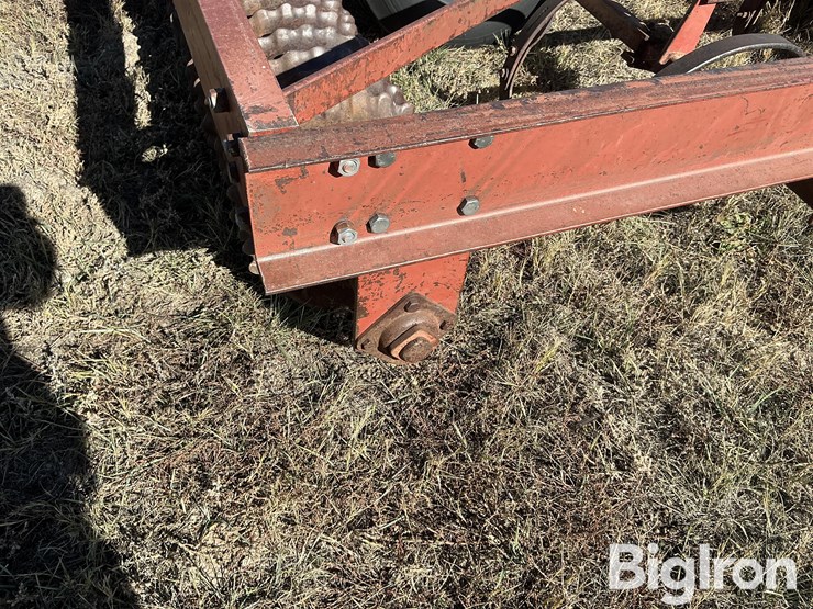 international-315-image-18