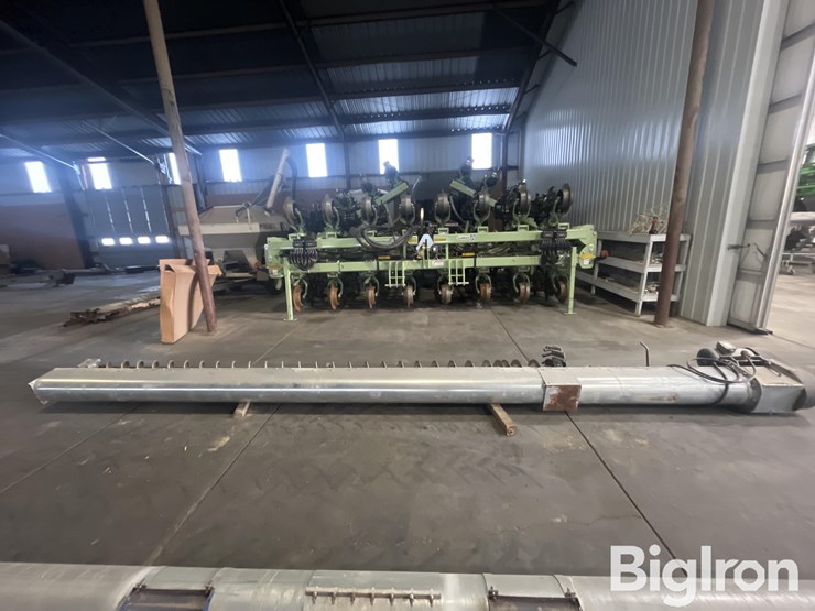 springland-grain-bin-power-sweep-floor-auger-image-4