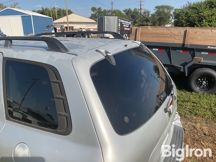 2003-hyundai-santa-fe-image-16